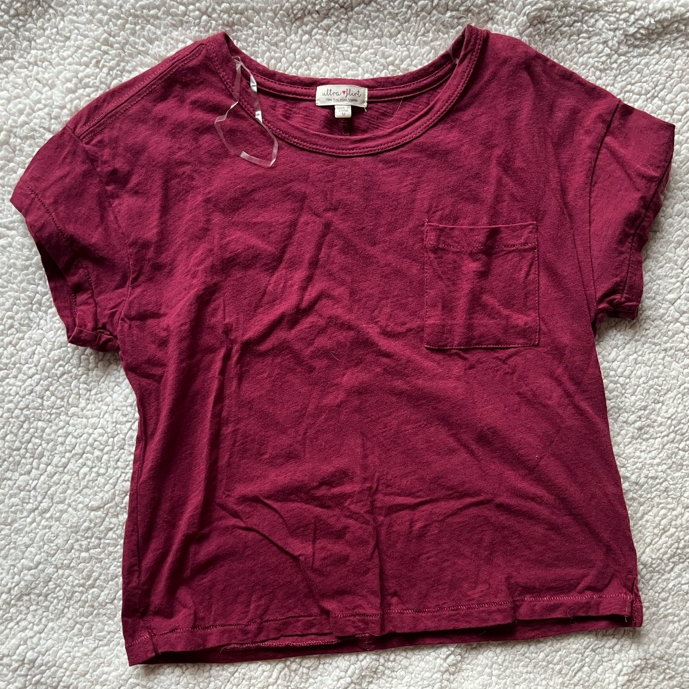Women’s t-shirt.